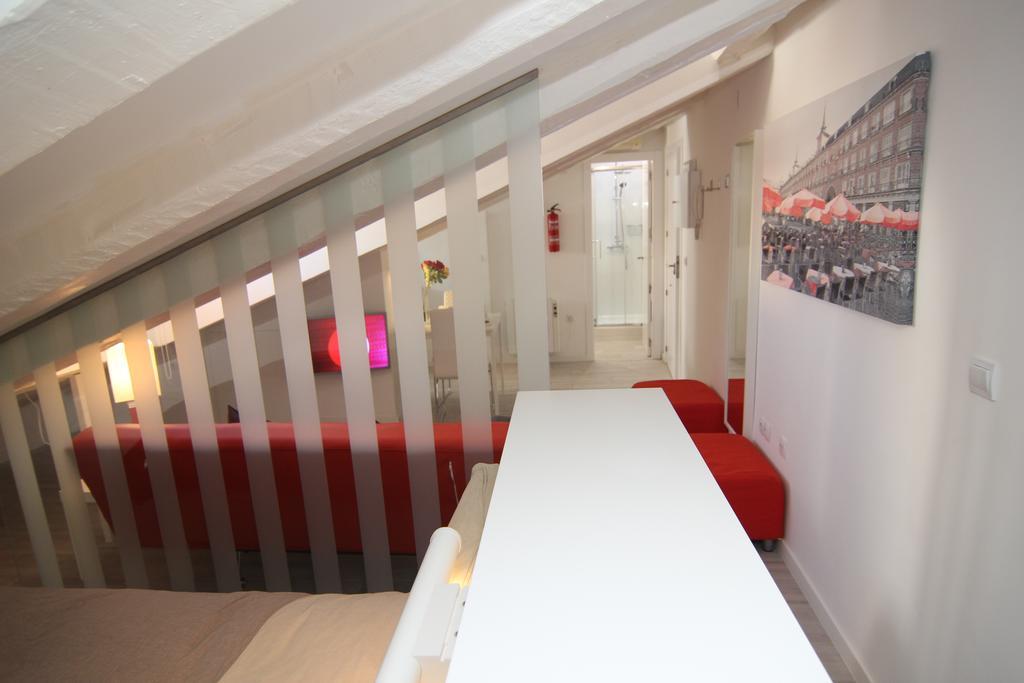 Apartamento Atico En Puerta Del Sol Madrid Exterior foto