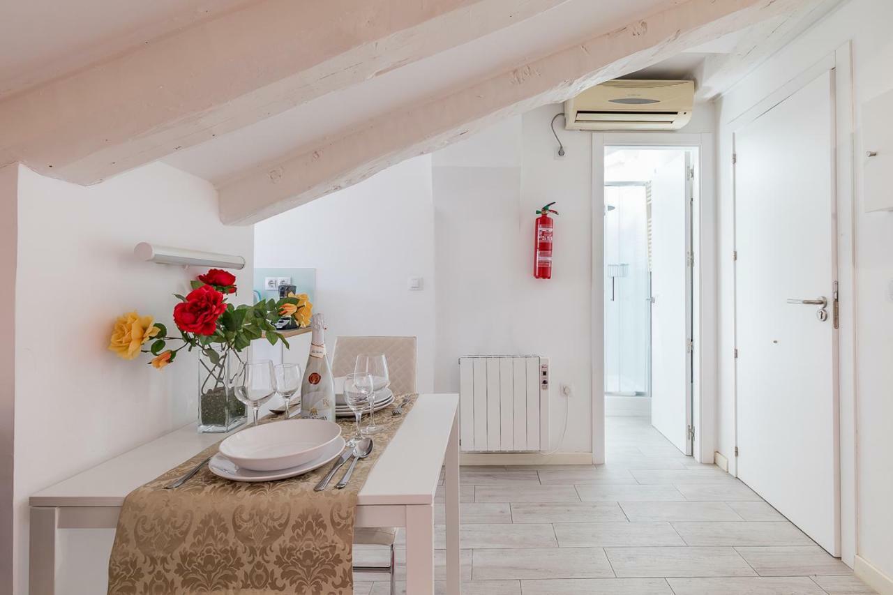 Apartamento Atico En Puerta Del Sol Madrid Exterior foto